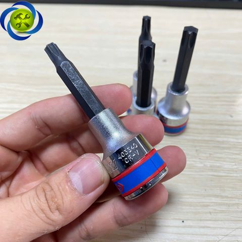 Tuýp sao 1/2 Kingtony 4033xx dài 80mm trắng đen có size T30-T50