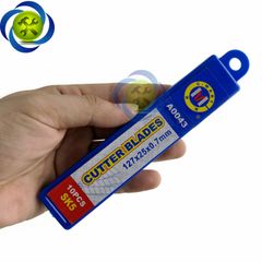 Lưỡi dao rọc giấy loại lớn C-Mart A0043 127mm x 25mm x 0.7mm