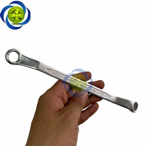 Cờ lê hai đầu tròng 12x13mm KWT