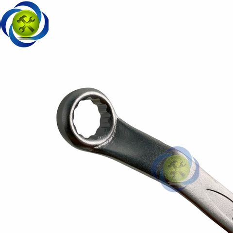 Cờ lê hai đầu tròng 12x13mm KWT