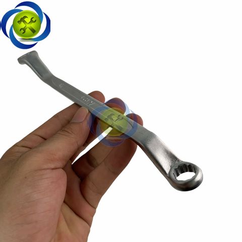 Cờ lê hai đầu tròng 12x13mm KWT