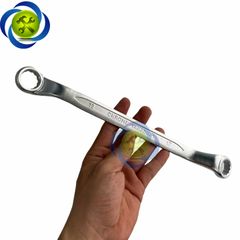 Cờ lê hai đầu tròng 17x19mm KWT