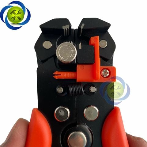 Kìm tuốt dây điện CENTURY LU-TUDADN (0.2 - 6mm)