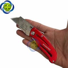 Dao rọc cáp Workpro WP211003 gấp gọn thân nhôm màu đỏ