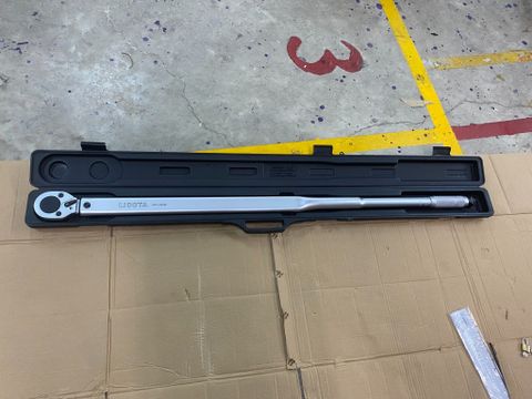 CẦN SIẾT LỰC 1 INCH lực siết 140-980NM - LICOTA AQT-N8980