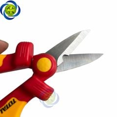 Kéo cắt cách điện Total THISS1601 dài 160mm