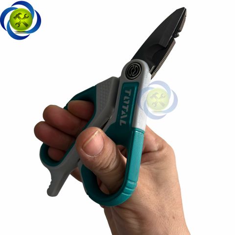 Kéo thợ điện 170mm Total THES051708