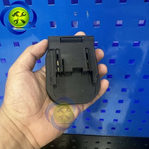 Đế chuyển Pin (từ pin TOTAL sang chân pin phổ thông sử dụng cho các máy hệ pin phổ thông) P20S-LXT