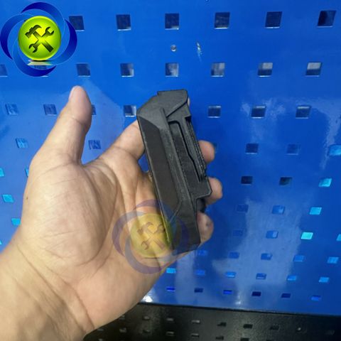 Đế chuyển Pin (từ pin TOTAL sang chân pin phổ thông sử dụng cho các máy hệ pin phổ thông) P20S-LXT