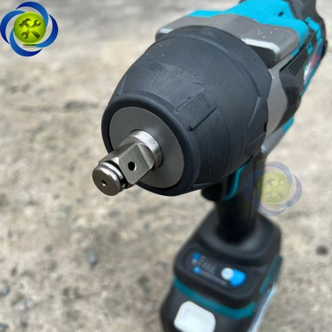 Máy siết bulong đầu 1/2 HITMAN VND-9016 lực siết 700Nm, không chổi than (bộ hộp nhựa)