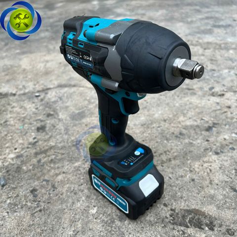 Máy siết bulong đầu 1/2 HITMAN VND-9016 lực siết 700Nm, không chổi than (bộ hộp nhựa)