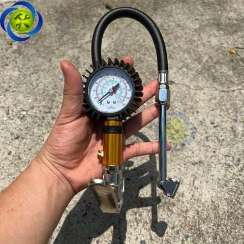 Đồng hồ bơm lốp xe máy - ô tô VND8065 (10 - 220PSI)