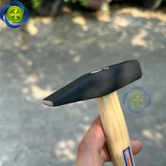 Búa cơ khí cán gỗ 200g Wadfow WMB1302