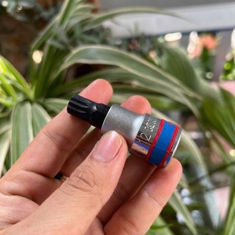 Bộ đầu tuýp lục giác sao 12 cạnh có 5 chi tiết Kingtony 4105PR
