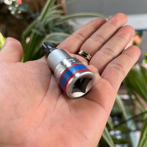 Bộ đầu tuýp lục giác sao 12 cạnh có 5 chi tiết Kingtony 4105PR
