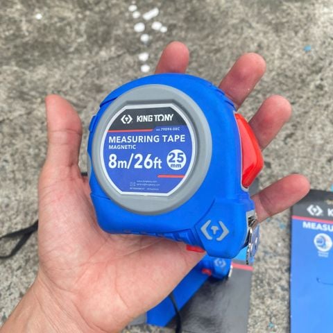 Thước cuộn Kingtony 79094 có các chiều dài từ 1 - 3 - 5- 8 Mét