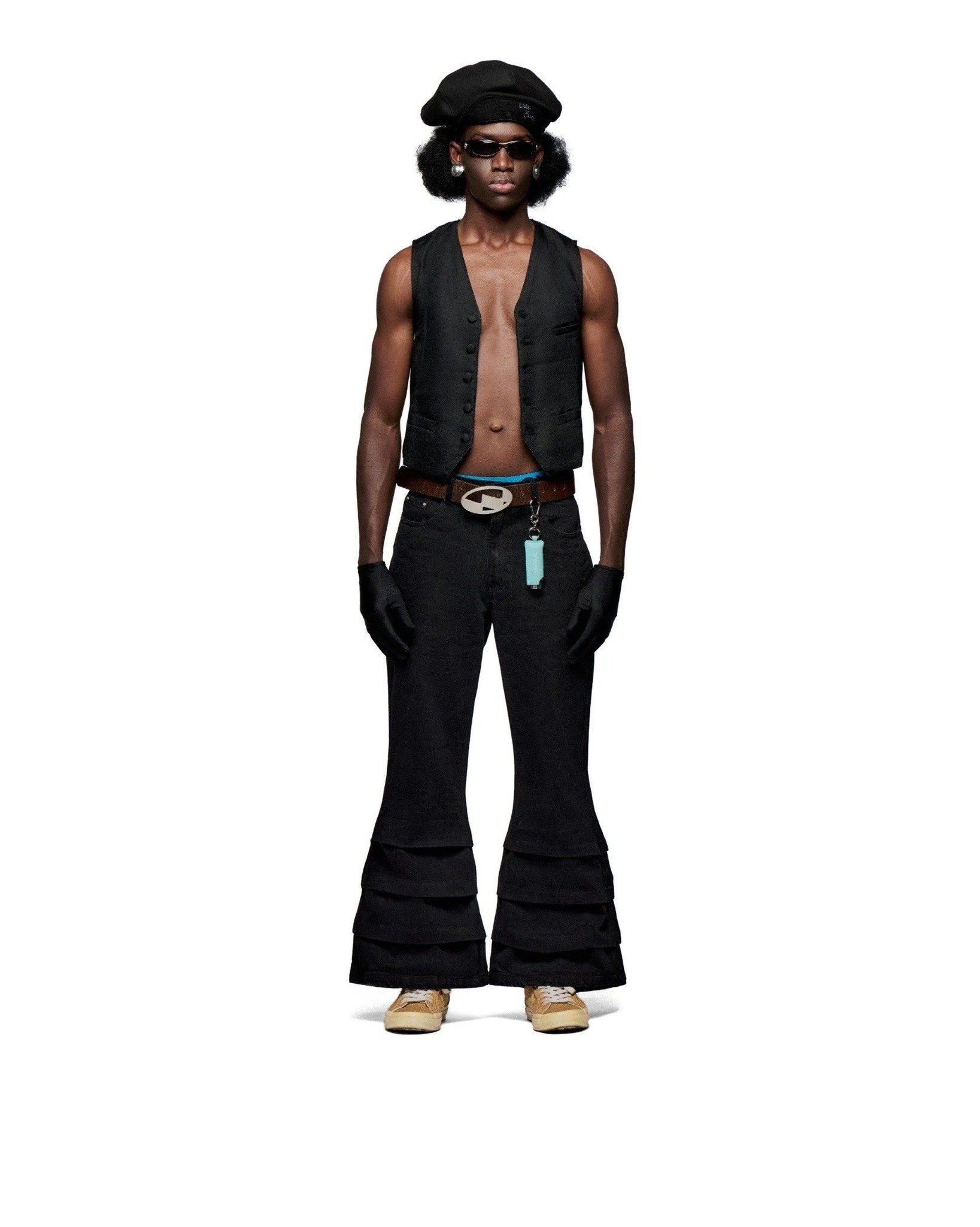 FLARE AFFAIR JEANS - Black