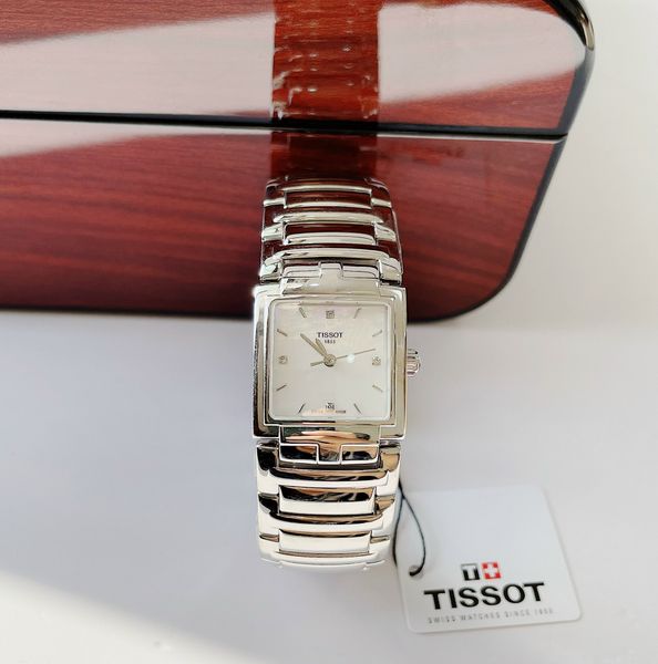 Đồng hồ nữ Tissot 82320