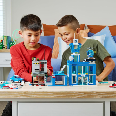  Đồ chơi lắp ráp trạm cảnh sát Max Build More 889 mảnh 