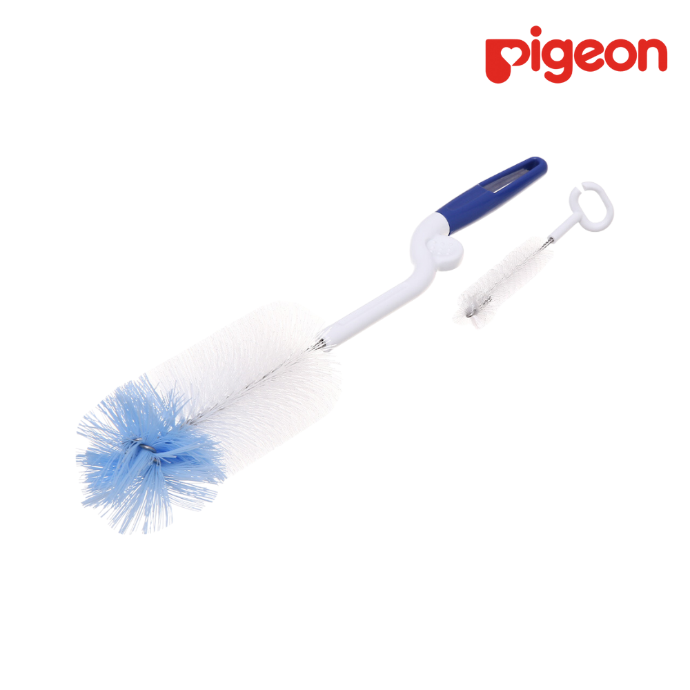 Cây súc rửa bình sữa và núm vú tay xoay 2 chiều Pigeon 2021