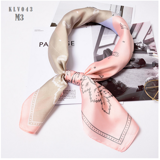 Khăn Lụa Vuông Họa Tiết Bốn Màu - Mã KLV043