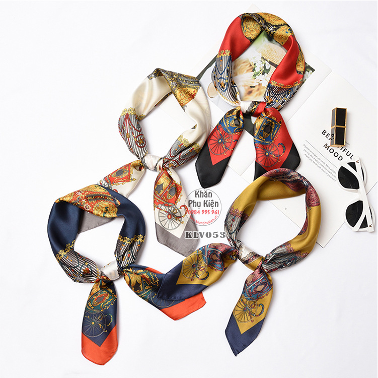Khăn Lụa Vuông Họa Tiết (KLV053)