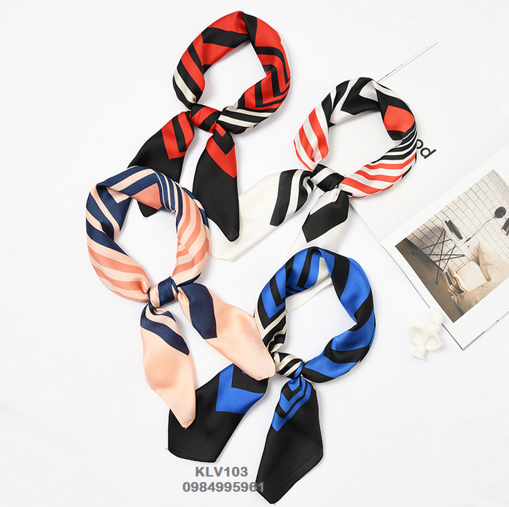 Khăn Lụa Vuông Họa Tiết - Mã KLV103