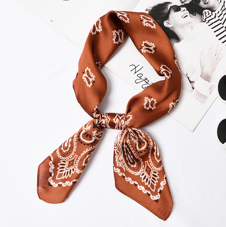 Khăn Lụa Vuông Họa Tiết - Mã KLV114