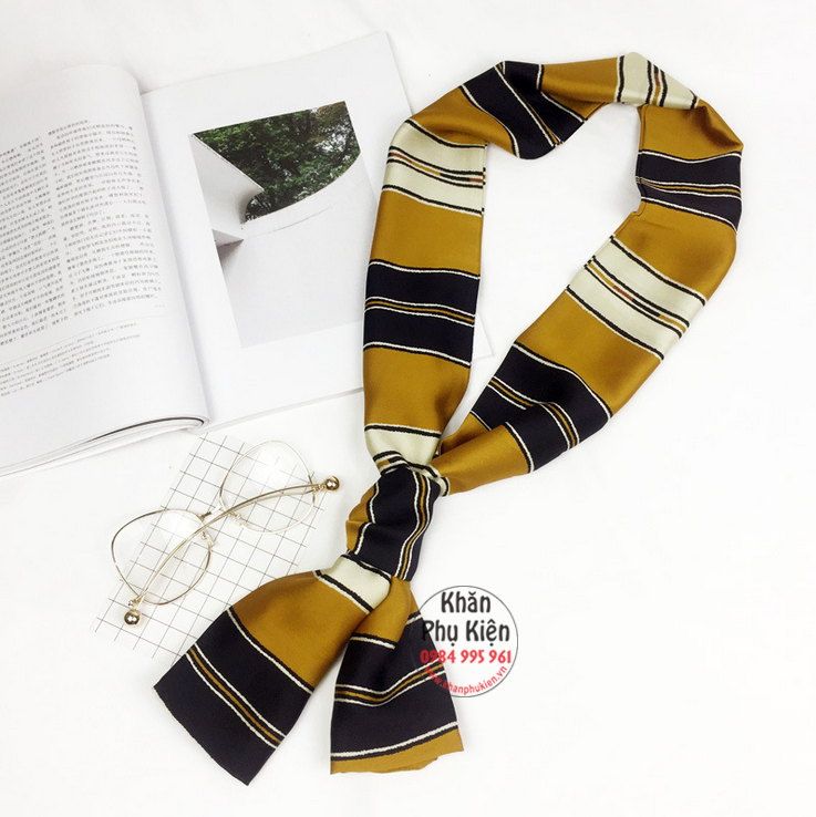 Khăn Quàng Cổ Lụa Satin Họa Tiết