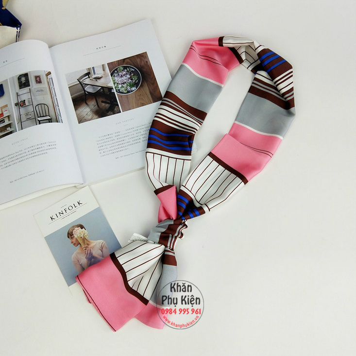 Khăn Quàng Cổ Lụa Satin Họa Tiết
