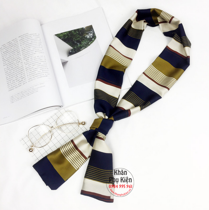 Khăn Quàng Cổ Lụa Satin Họa Tiết