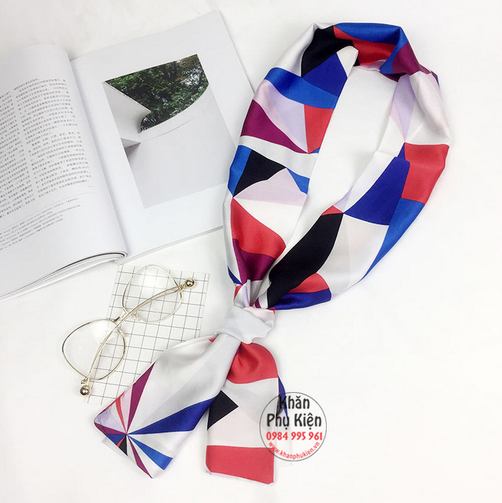 Khăn Quàng Cổ Lụa Satin Họa Tiết