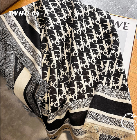 Khăn Choàng Dạ Cashmere Vuông Luxury Phiên Bản Mới (DVHQ04)