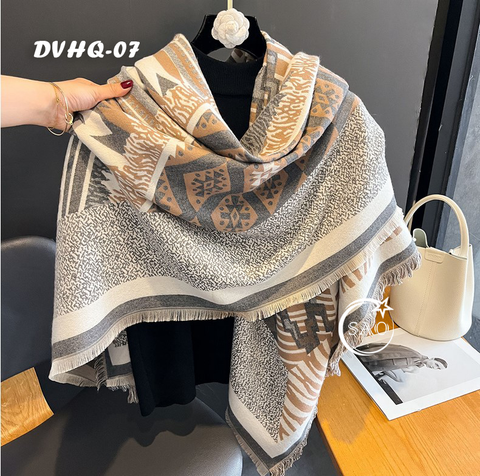 Khăn Choàng Dạ Cashmere Vuông Luxury Phiên Bản Mới (DVHQ07)