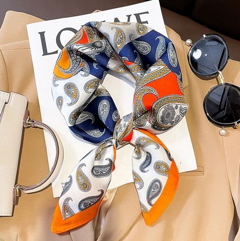 Khăn Lụa Vuông Phong Cách Hàn Quốc (KLV300)