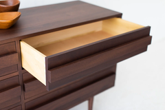 Tủ Console Tủ Phụ Trang Trí Sọc Ngang Dresser