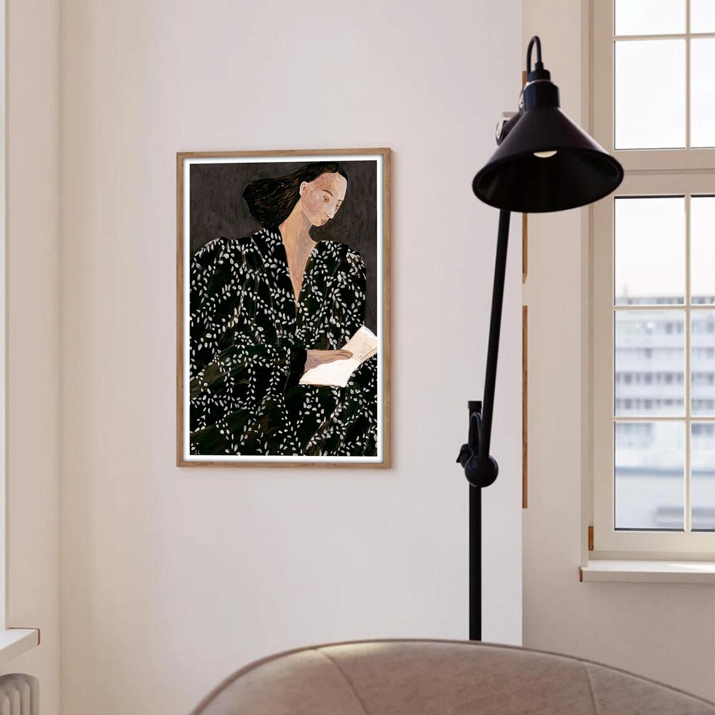 Tranh Treo Tường Sofia Lind Portrait Áo Đen Cành Lá