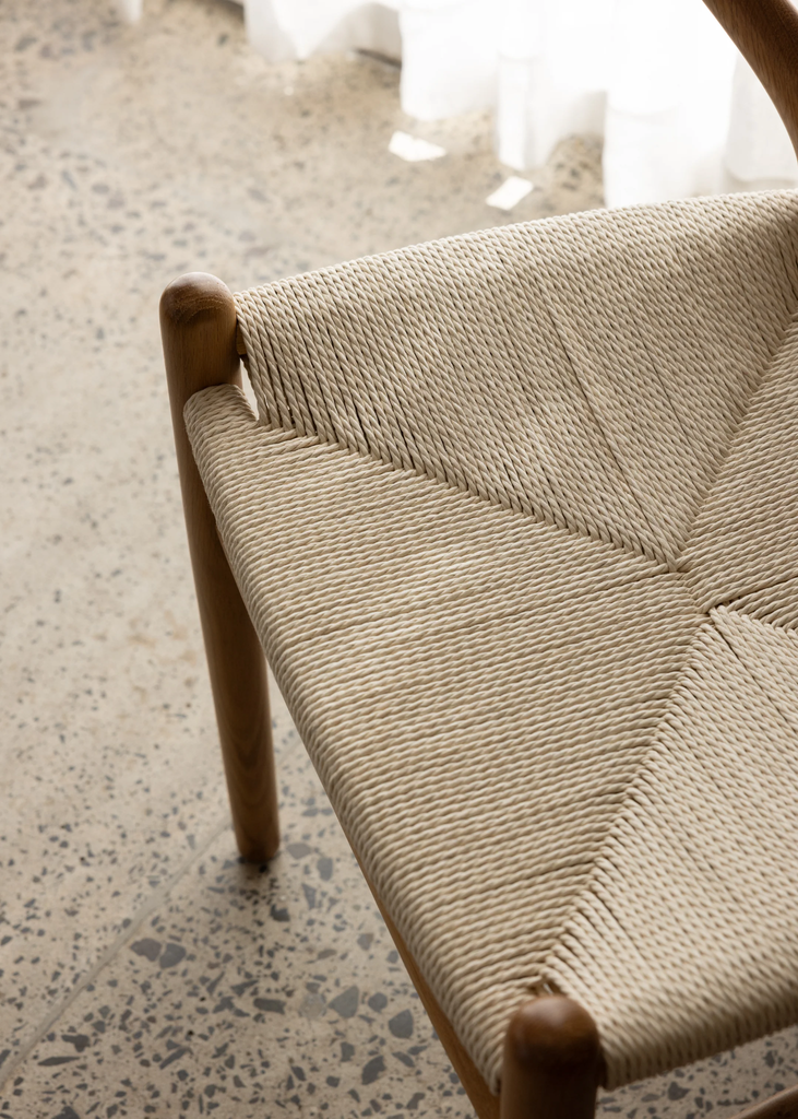 Ghế Ăn Gỗ Tần Bì Đan Dây Giấy Robin