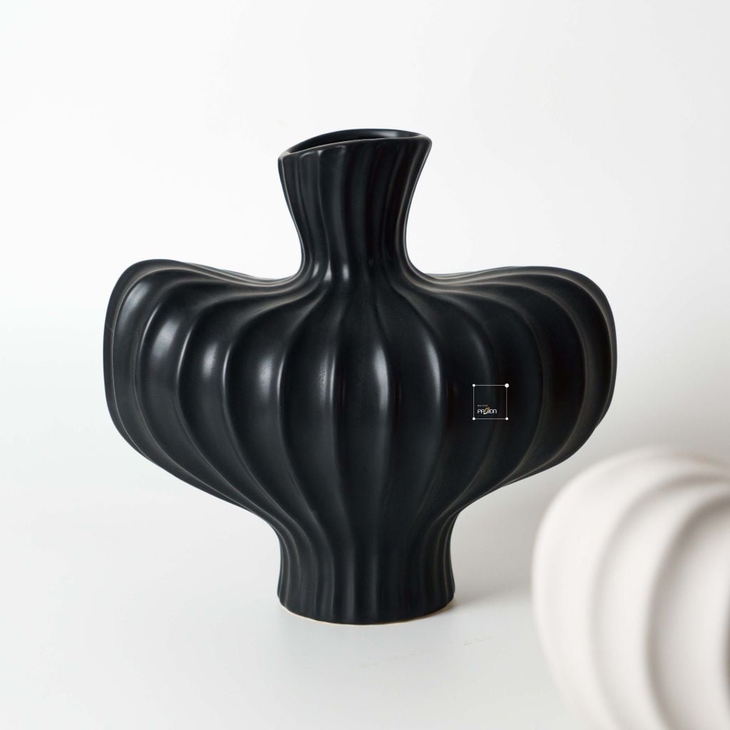 Bình Hoa Gốm Hình Bầu Kiểu Pháp Sang Trọng