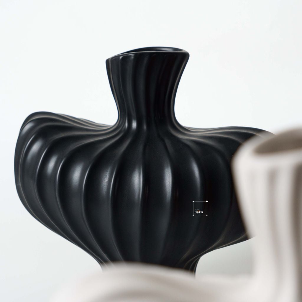 Bình Hoa Gốm Hình Bầu Kiểu Pháp Sang Trọng