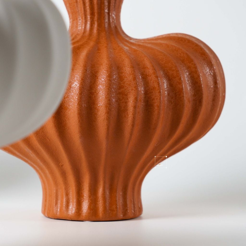 Bình Hoa Gốm Hình Bầu Kiểu Pháp Sang Trọng