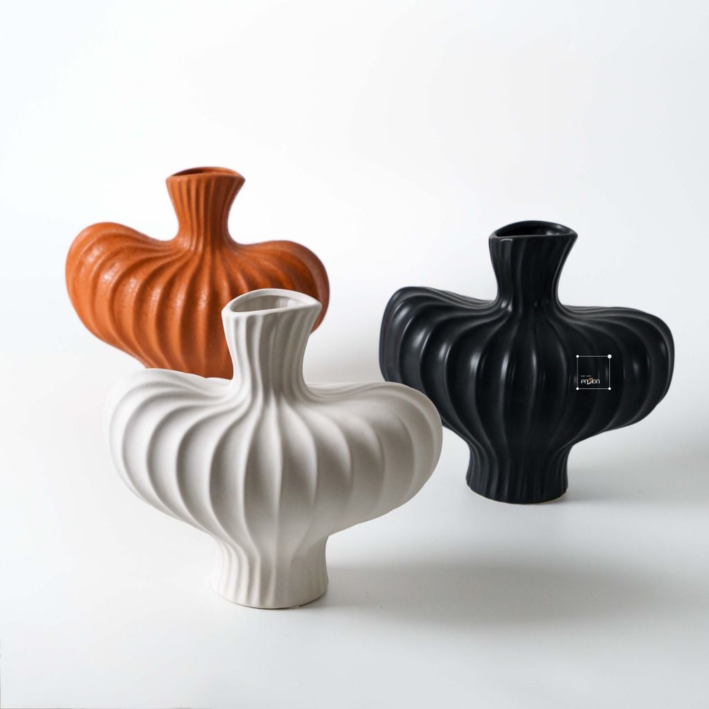 Bình Hoa Gốm Hình Bầu Kiểu Pháp Sang Trọng