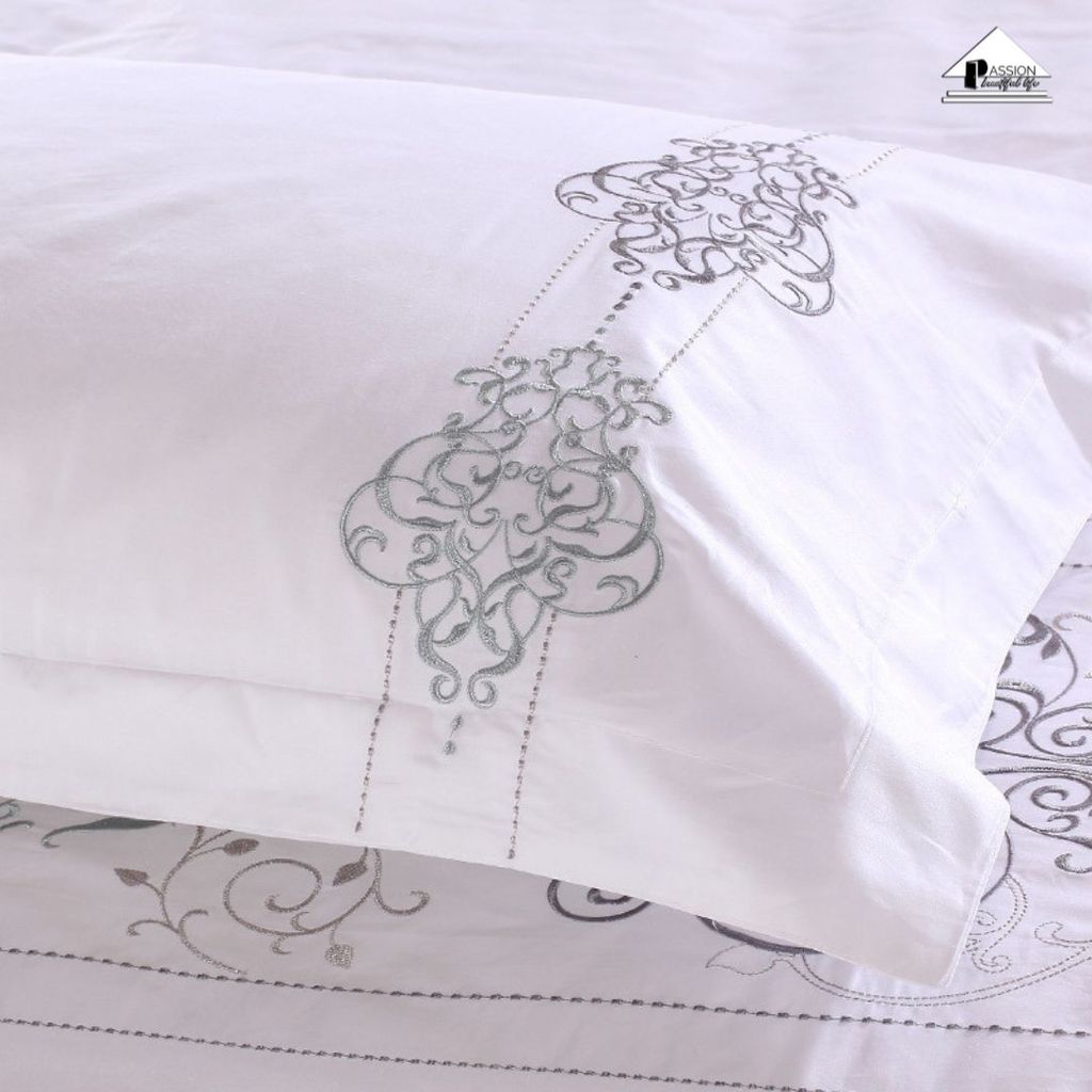 Bộ Drap Khách Sạn Cotton 60S Trơn Thêu Họa Tiết Mẫu 1