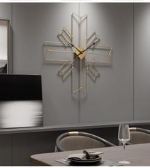 Đồng Hồ Treo Tường Kim Loại Đa Giác Chéo