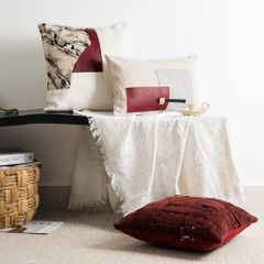 Vỏ Gối Sofa Cao Cấp Trang Trí Giường Ngủ Tông Đỏ Rượu