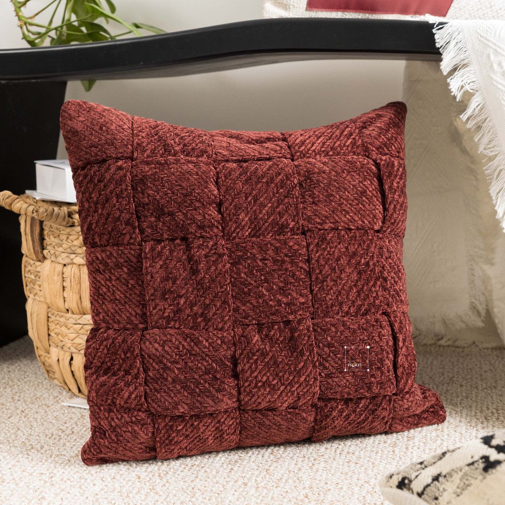 Vỏ Gối Sofa Cao Cấp Trang Trí Giường Ngủ Tông Đỏ Rượu
