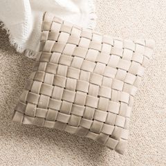 Vỏ Gối Tựa Lưng Sofa Vuông Dệt Thủ Công Cao Cấp Tua Rua Tông Nâu Nhạt