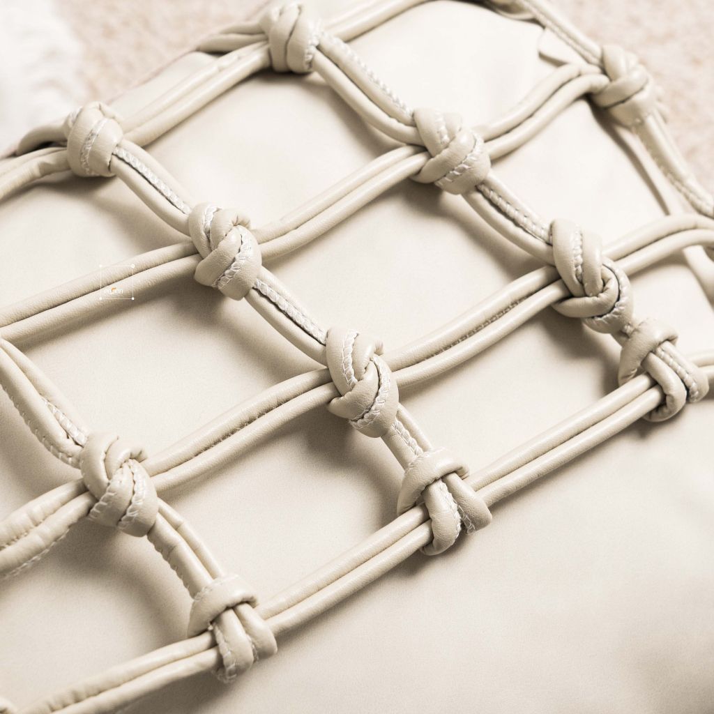 Vỏ Gối Tựa Lưng Sofa Vuông Dệt Thủ Công Cao Cấp Tua Rua Tông Nâu Nhạt