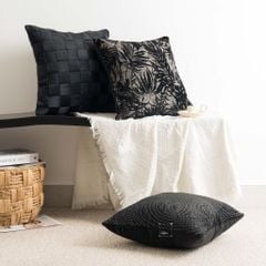 Vỏ Gối Tựa Lưng Dệt Hoa Tông Đen Sang Trọng