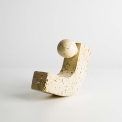 Tượng Décor Phong Cách Wabi Sabi Quả Bóng Tròn Chữ V